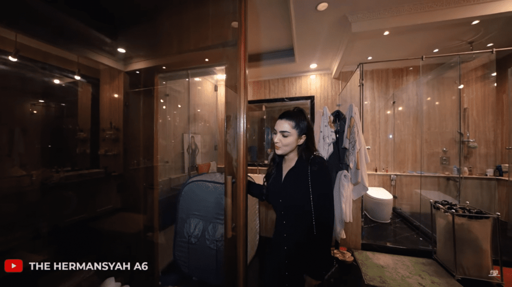 potret kamar Anang dan Ashanty (youtube.com/The Hermansyah A6)