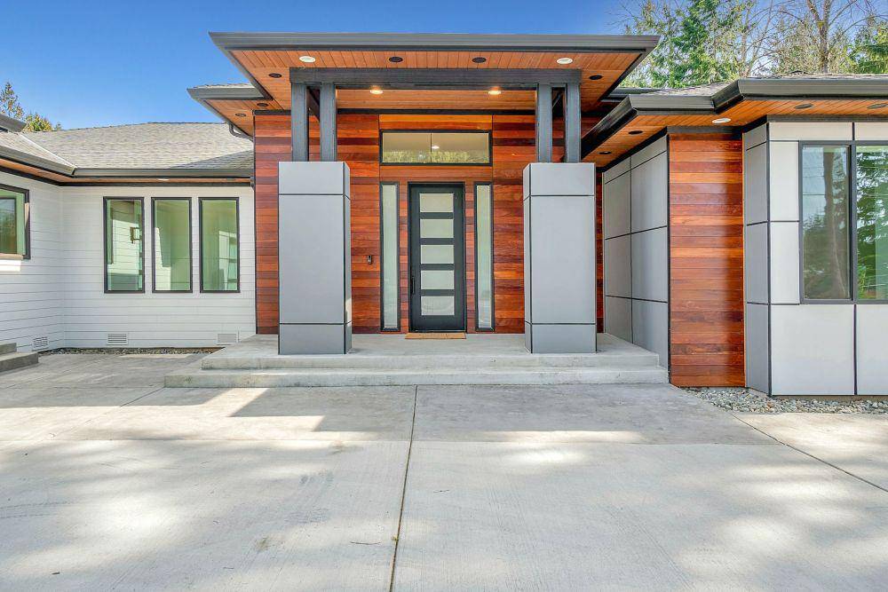 Desain tiang teras rumah (unsplash.com/Zac Gudakov)