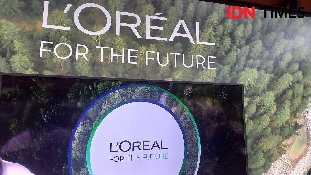 Press conference L'Oréal for the Future di Bale Nusa, Kebayoran, Selasa (6/12/2022). (IDN Times/Aprodithe Kyrie)