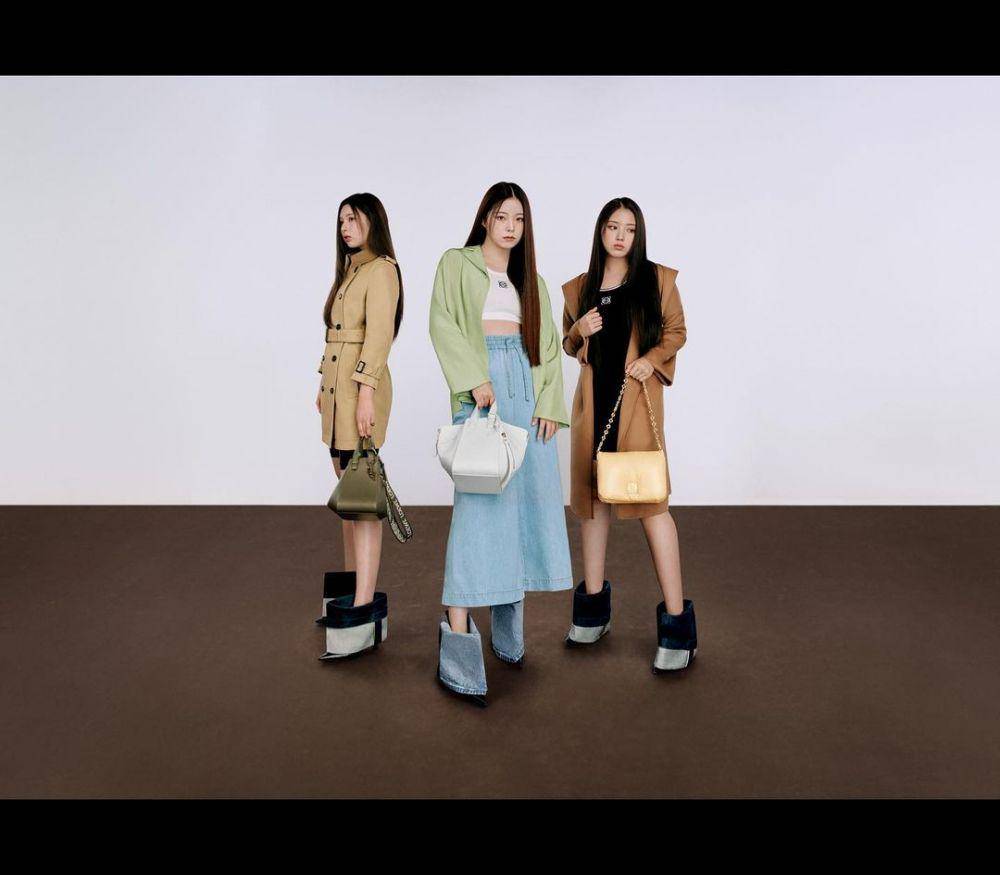 NMIXX dalam photoshoot Loewe (instagram.com/nmixx_official)