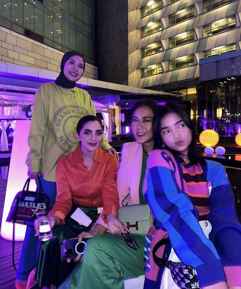 Ashanty, Fuji, Tya Ariestya hingga Paula Verhoeven di Your 2022 Meta from Instagram (instagram.com/ashanty_ash)