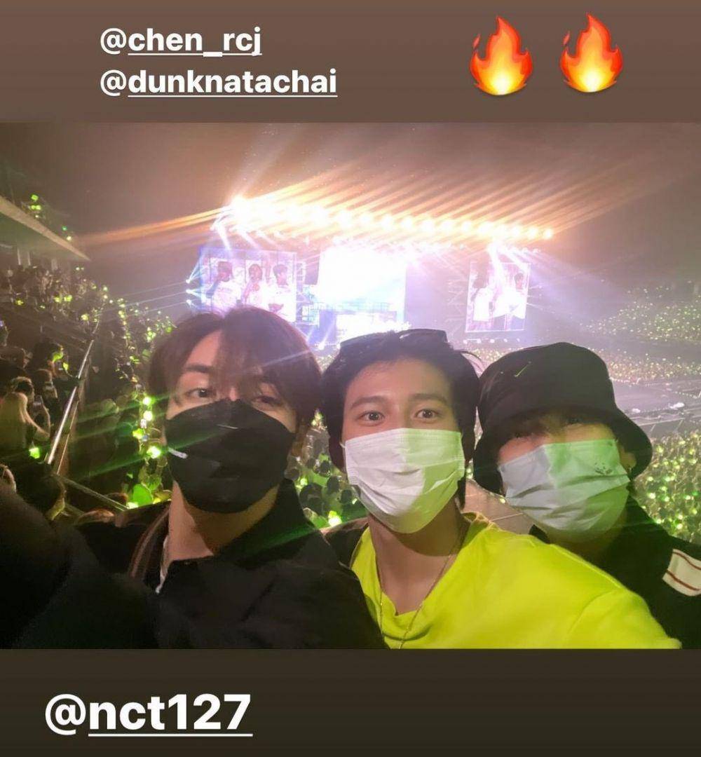 potret Pond Naravit, Joong Archen, dan Dunk Natachai hadiri konser NCT 127 di Thailand (instagram.com/ppnaravit)