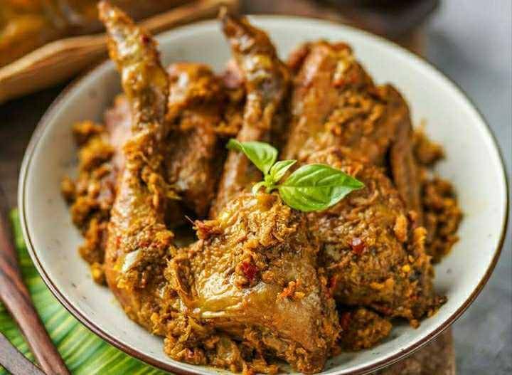 ayam betutu nTaliwang Bali (instagram.com/taliwangbali)