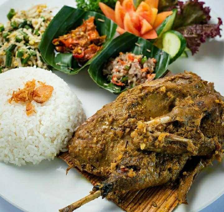Bebek Tepi Sawah (instagram.com/bebektepisawah)