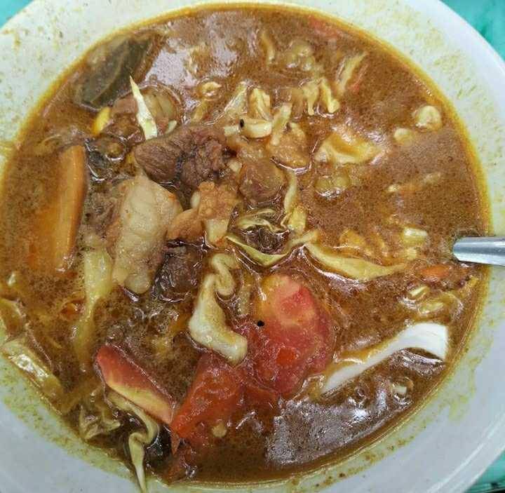 Tongseng Pak Kadir (instagram.com/wawan_lippo_cikarang)