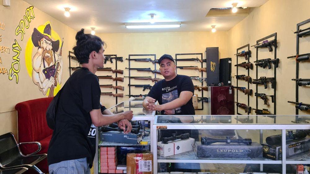 Polisi Surabaya Awasi Distribusi Senapan Angin