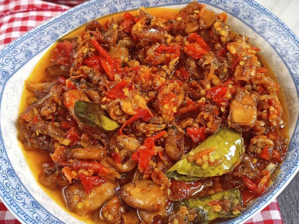Resep Sambal Cumi Asin, Lauk Pedas Gurih yang Bikin Nambah Nasi