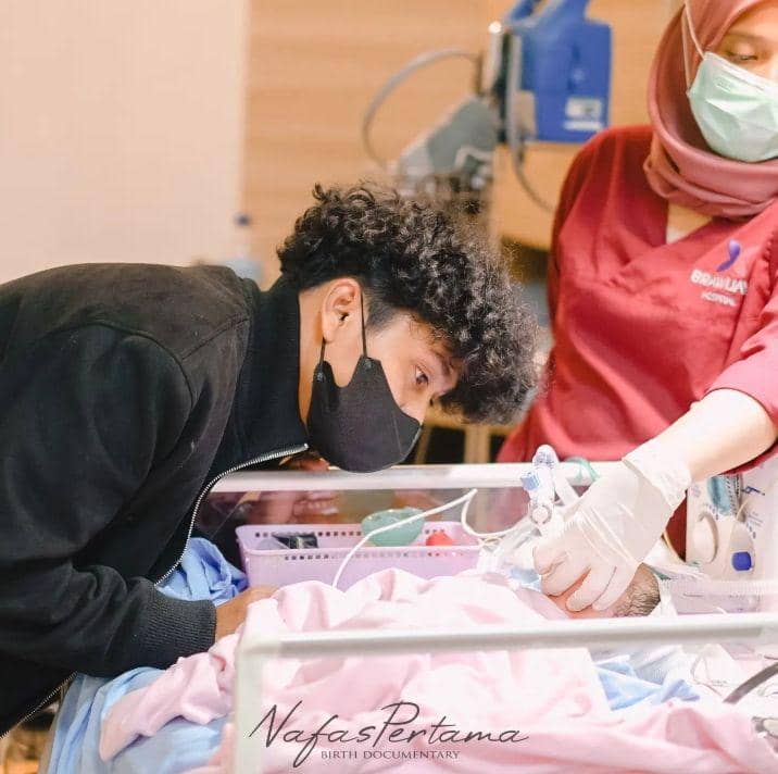 potret Amela Zoya anak Mad Kucil (instagram.com/amelazoya)