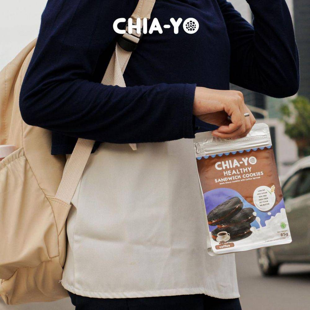 Chia-Yo Coffee Sandwich Cookies (instagram.com/chiayo.id)