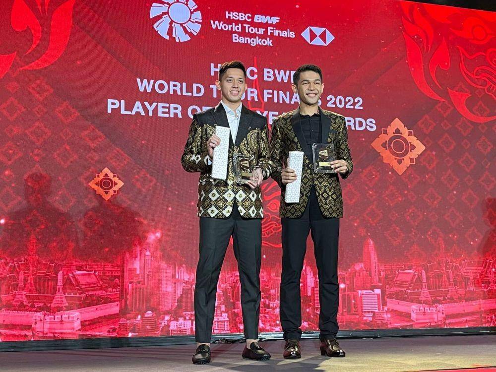 Fajar Alfian/Muhammad Rian Ardianto mendapat penghargaan sebagai Most Improverd Player of The Year dari BWF di ajang BWF World Tour Finals 2022 (dok. PP PBSI)