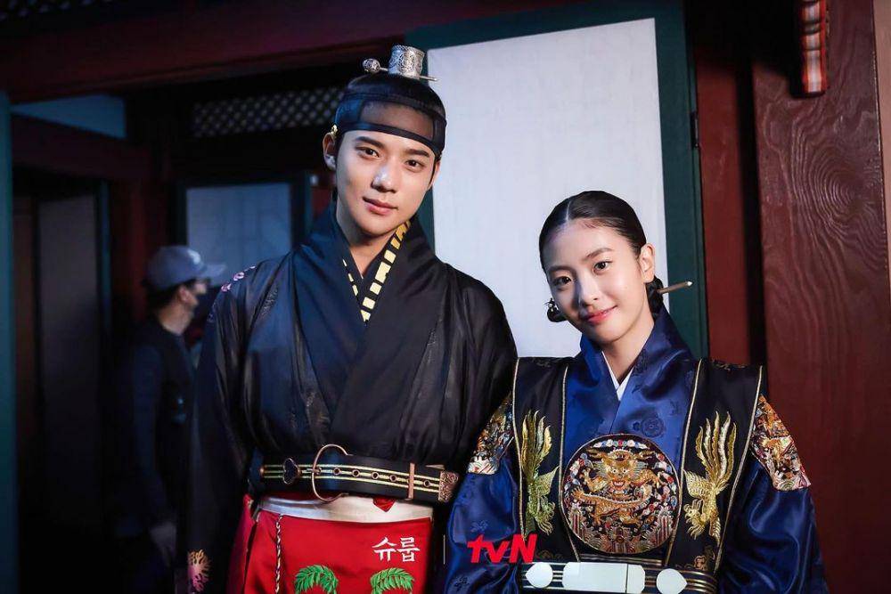 Pangeran Agung Seongnam dan Yoon Cheong Ha (instagram.com/tvn_drama)