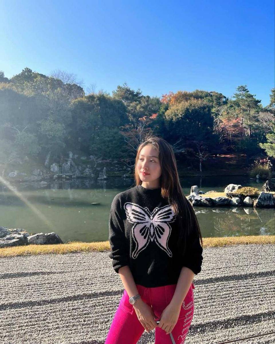 Natasha Wilona di Jepang (instagram.com/natashawilona12)