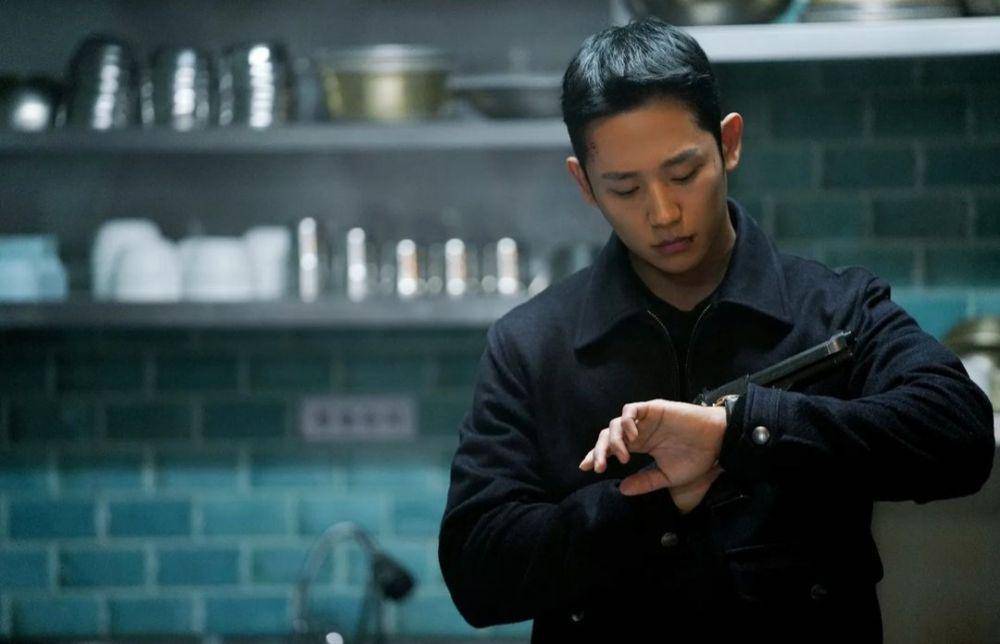 Jung Hae In di drama Snowdrop (instagram.com/holyhaein)