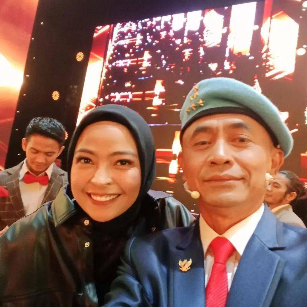potret lord rangga bersama publik figur (instagram.com/lordranggaofficial)