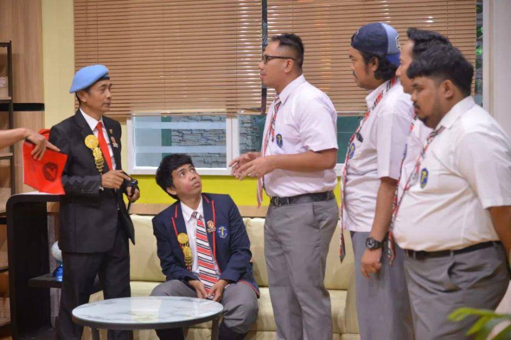 potret lord rangga bersama publik figur (instagram.com/lordranggaofficial)