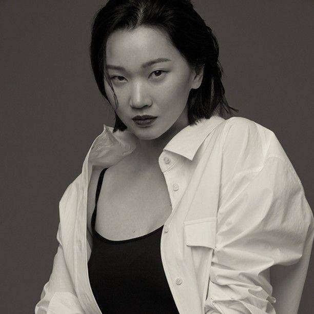 Jang Yoon Ju (instagram.com/esteementertainment)