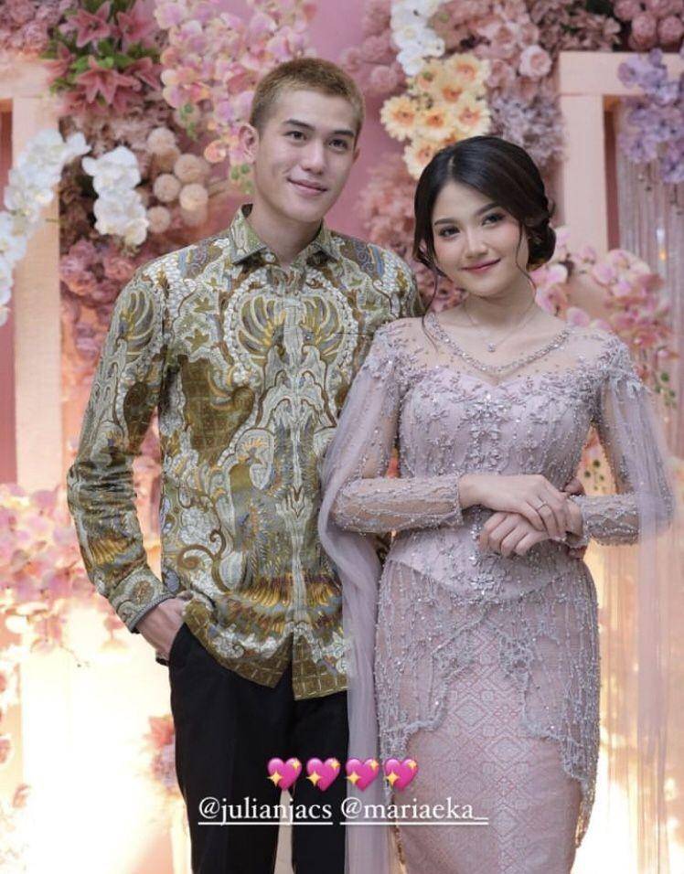 Pertunangan Julian Jacob dan Mirriam Eka (instagram.com/alleyaweddingcenter)