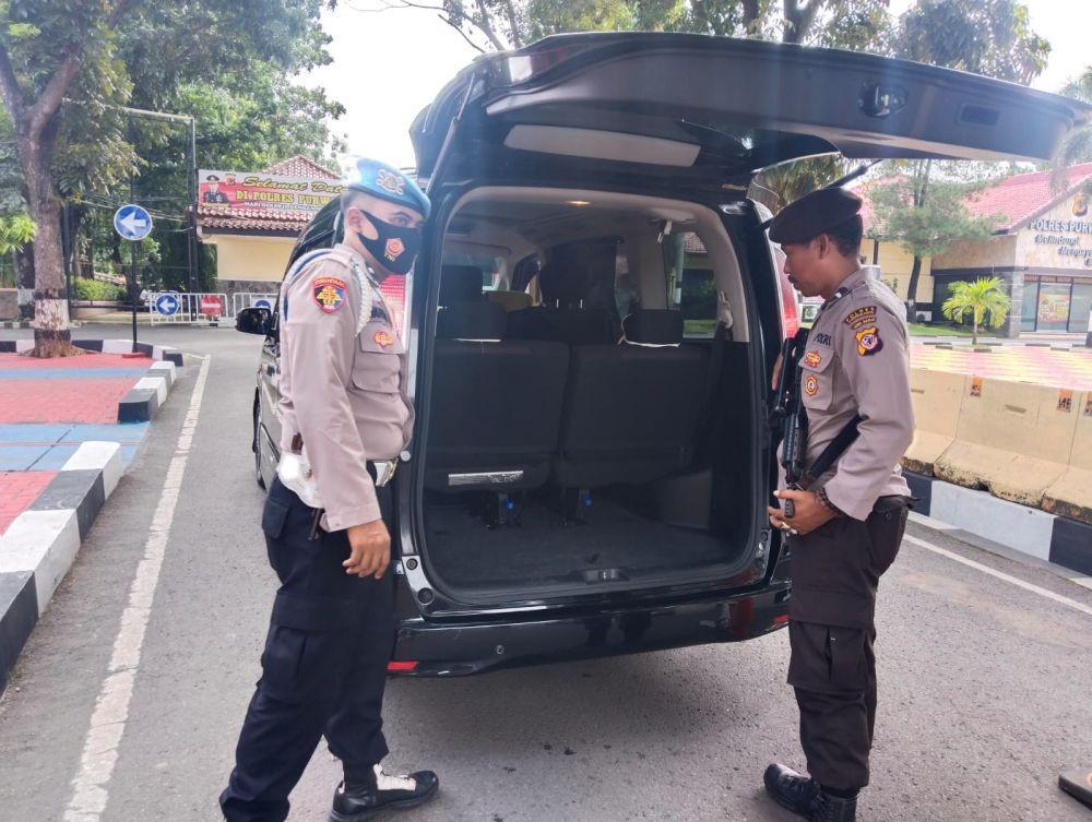 Pengamanan di Polres, Polsek, hingga Rumah Dinas Polisi Diperketat