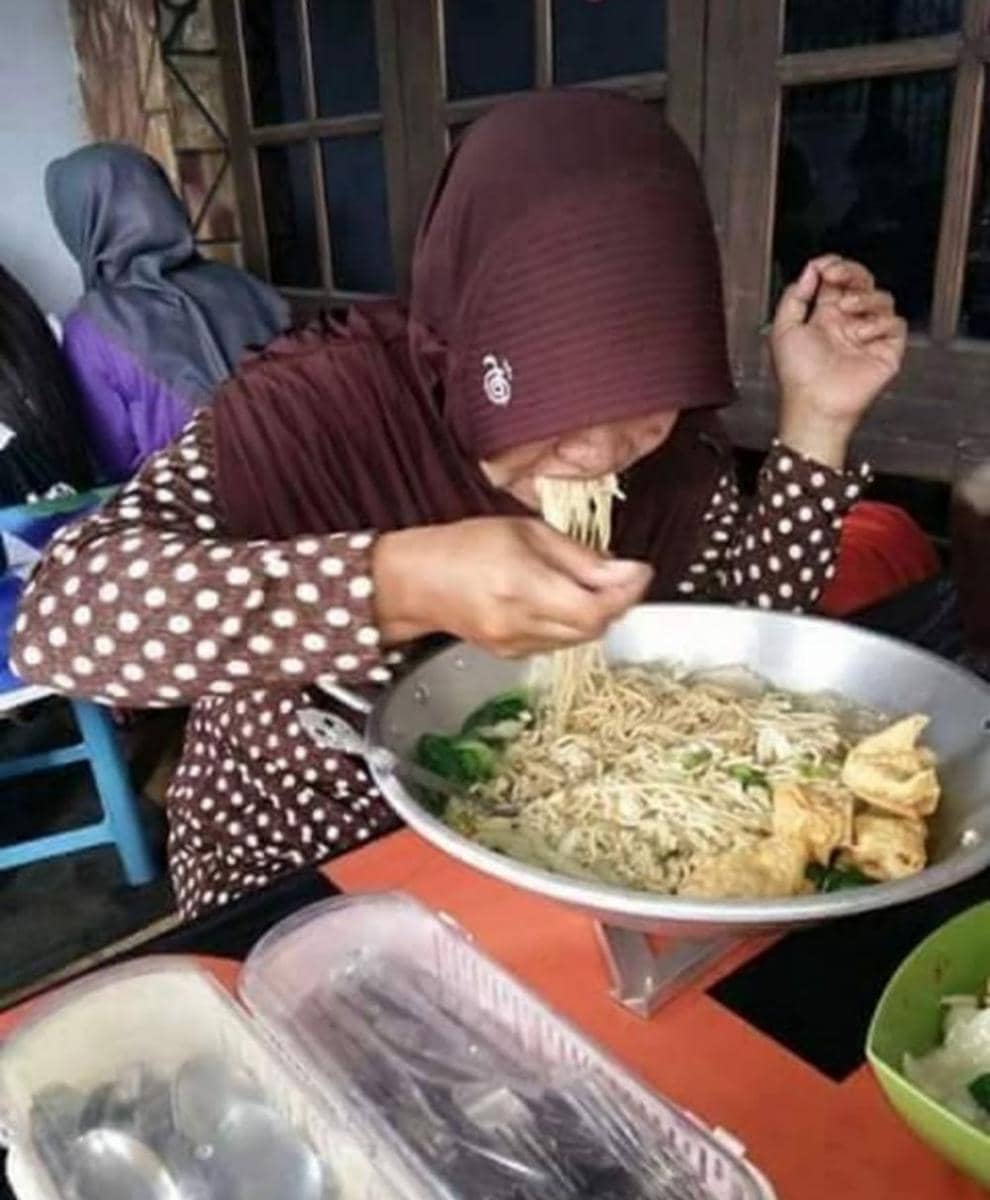 emak-emak paling ubsurd (instagram.com/sukijan.id)