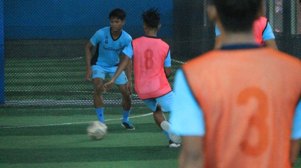 Skuat Persela Lamongan kembali berlatih setelah libur selama 2 bulan. IDN Times/Imron