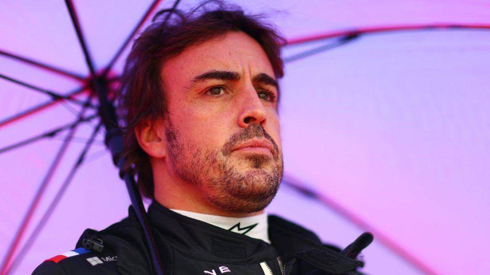 pembalap Aston Martin Fernando Alonso (formula1.com)