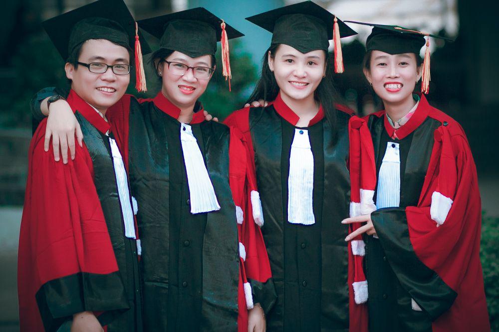 Jadi Fresh Graduate di Era Digital? Wajib Banget Punya 5 Skill Ini