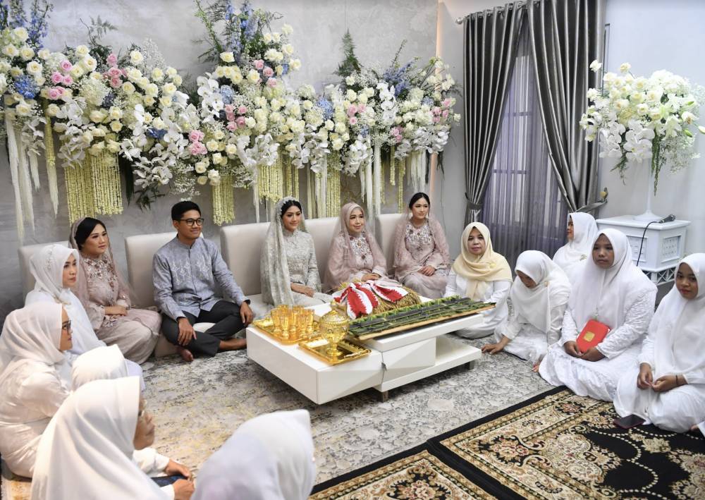 potret keluarga di pengajian Erina (Dok. Tim Media Pernikahan Kaesang-Erina/Rusman)