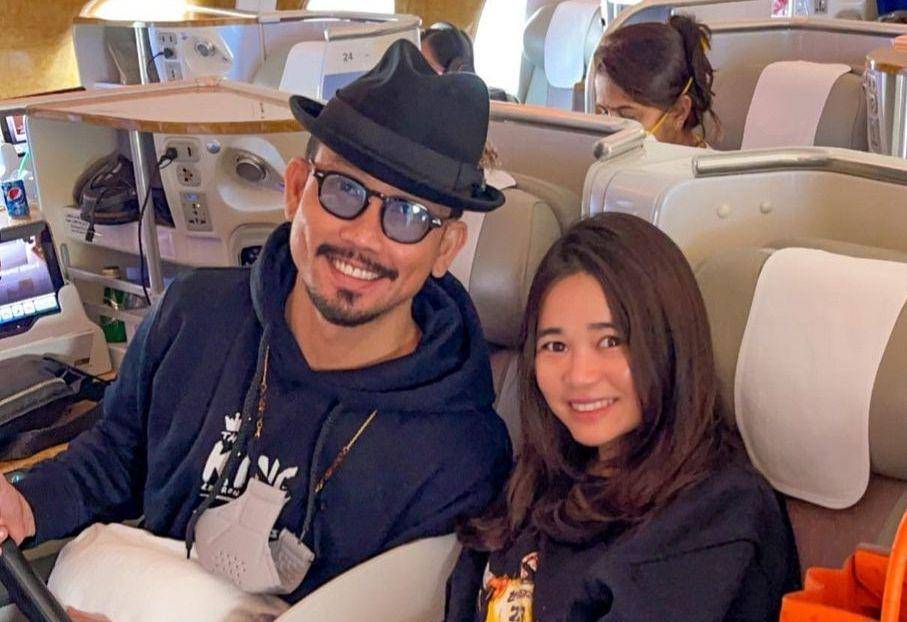 Denny Sumargo bersama istri (instagram.com/oliviasumargo)