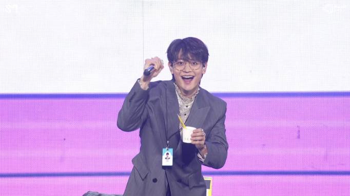 2022 BEST CHOI's MINHO - LUCKY CHOI's (Dok. SM Entertainment)