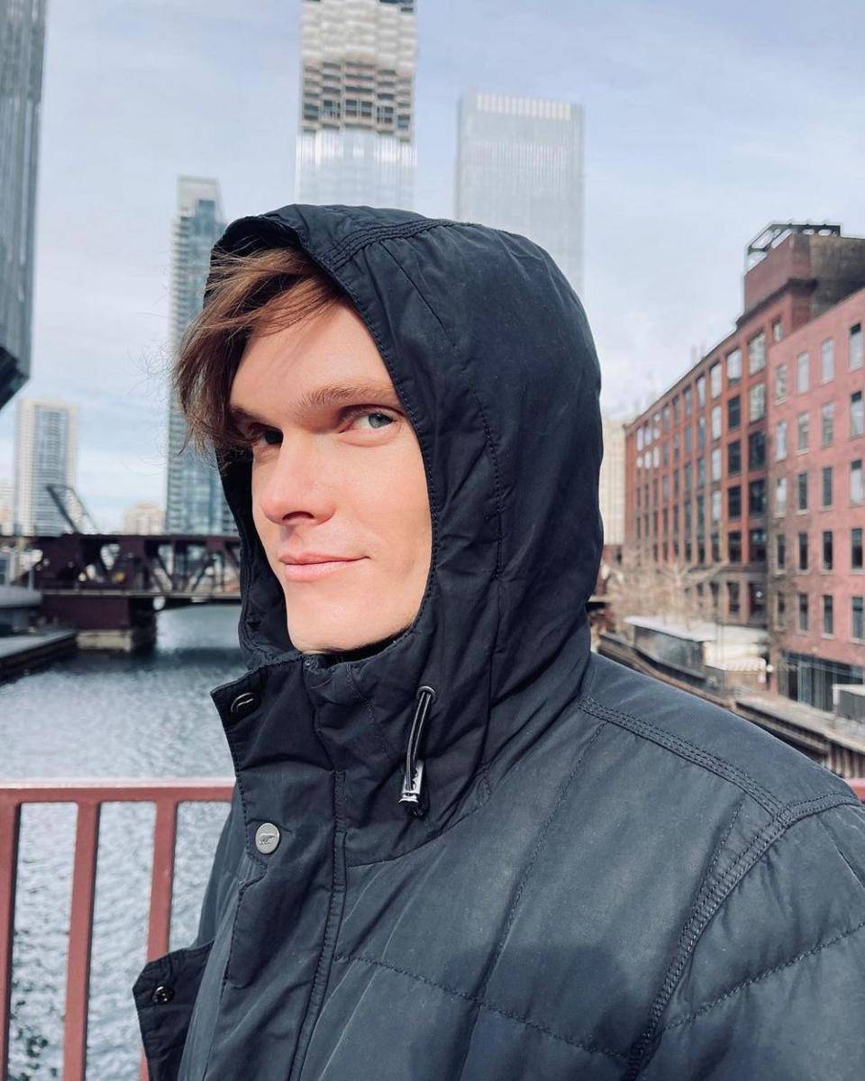 Luke Bainess (instagram.com/lukebaines)