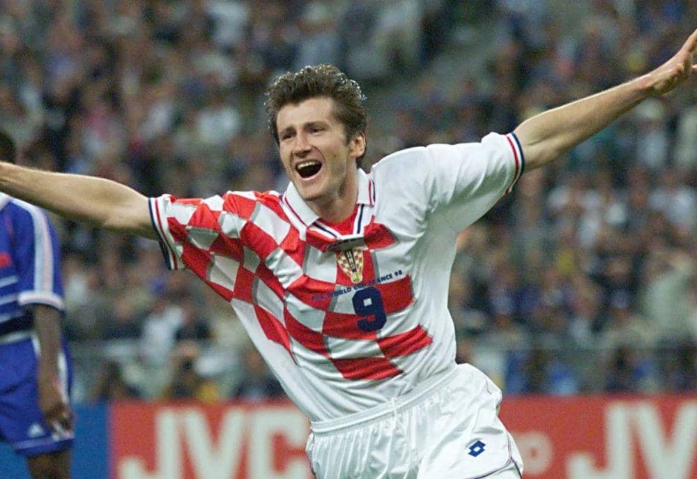 Davor Suker usai melesakkan gol ke gawang Prancis di Piala Dunia 1998 (fifa.com)