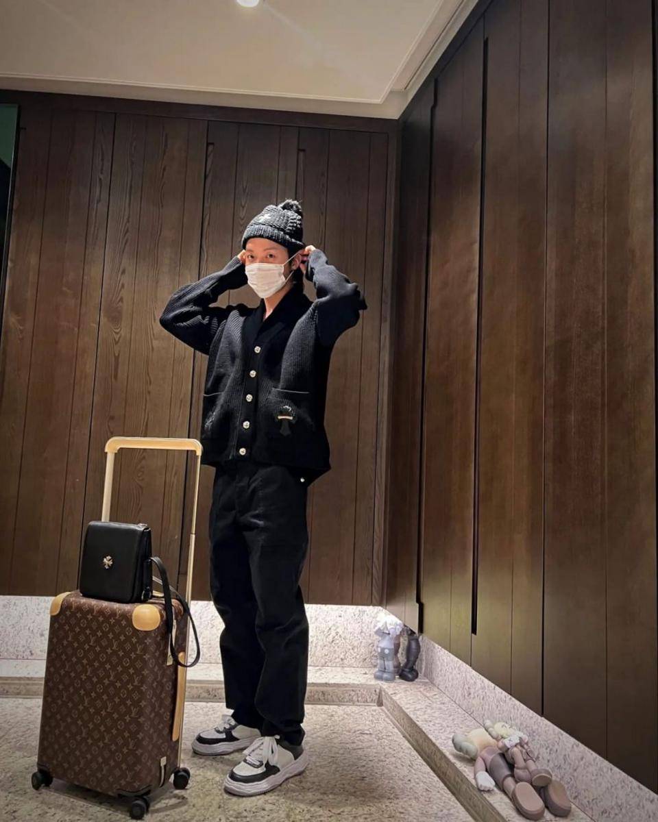 J-Hope BTS (instagram.com/uarmyhope)