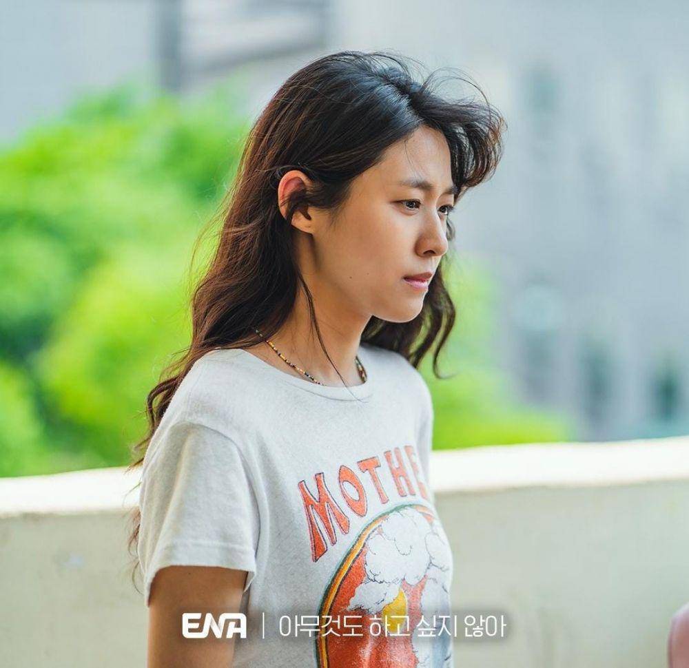 Seolhyun di drama Summer Strike (instagram.com/channel.ena.d)