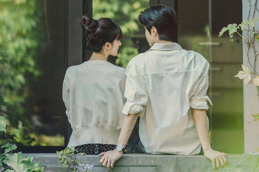 cuplikan penampilan Chen Zheyuan dan Zhao Lusi di drama Hidden Love (dok. Youku/Hidden Love)