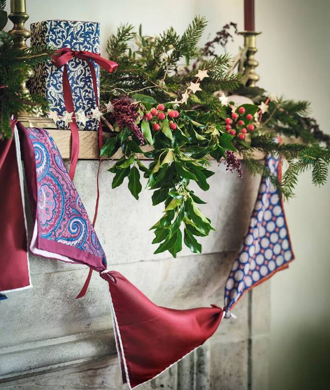 ide ornamen natal untuk anak kosan (idealhome.co.uk)