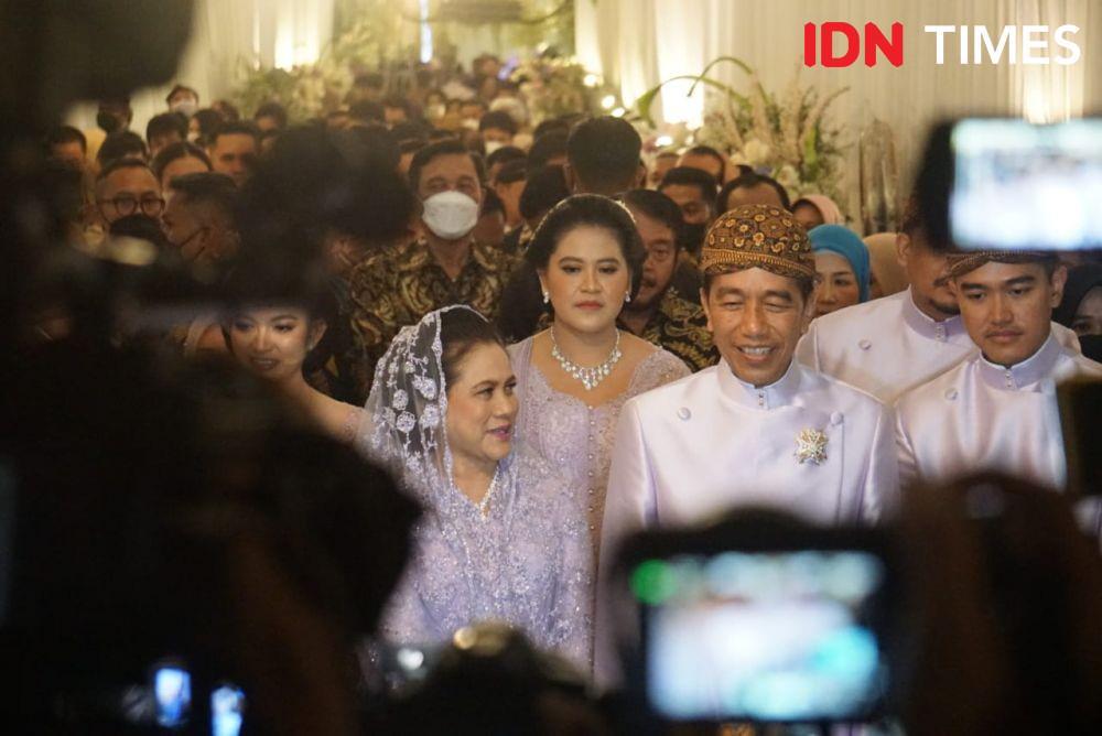 Midodareni Kaesang, Jokowi Berkelakar Bawa Banyak Pisang