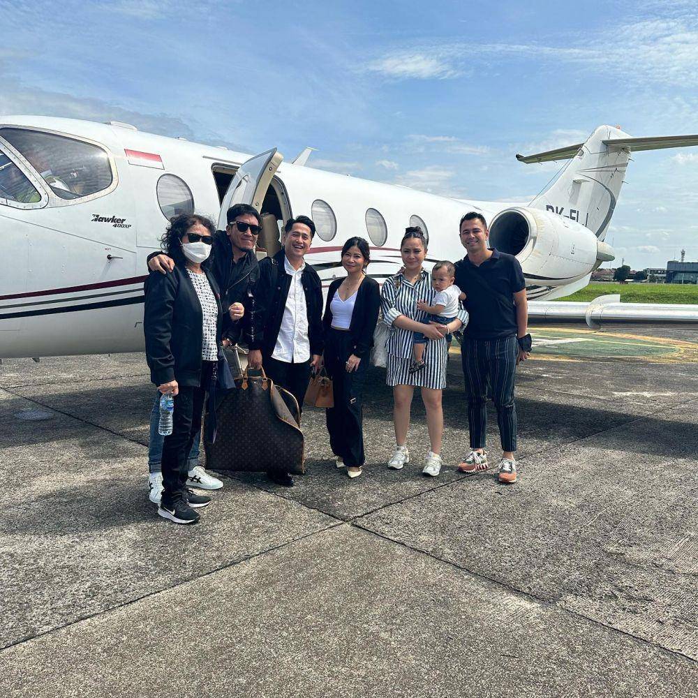 Raffi dan Nagita kondangan (Instagram.com/raffinagita1717)