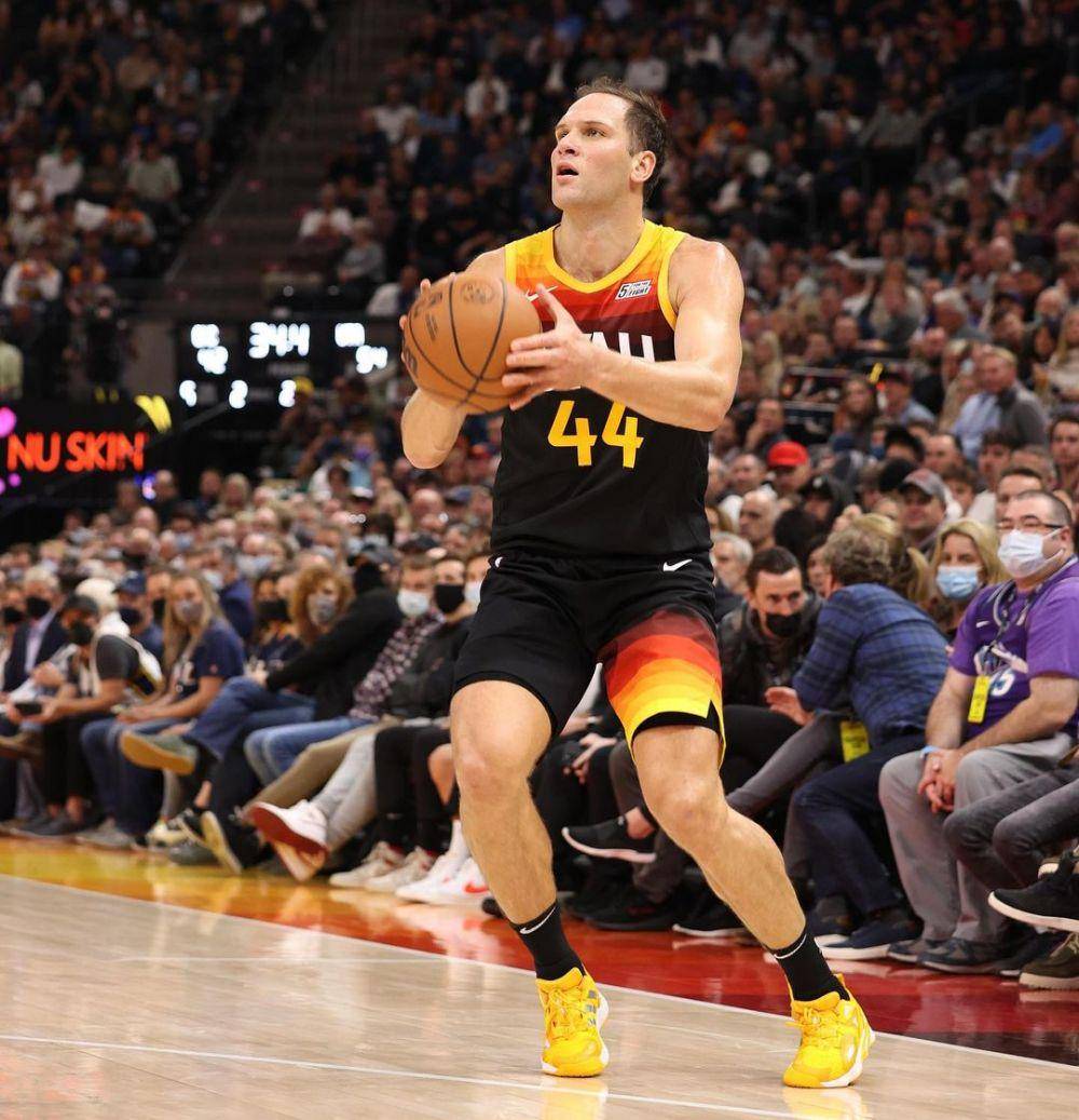 Bojan Bogdanovic saat berserragam Utah Jazz. (instagram.com/44bojan)
