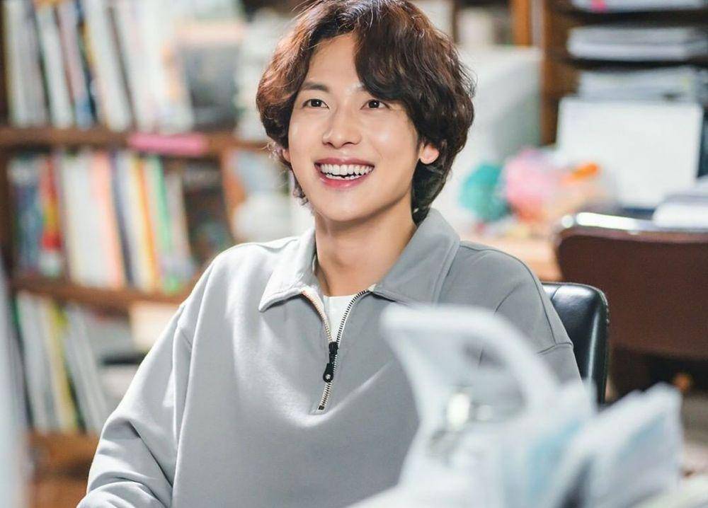 Im Siwan di Summer Strike (instagram.com/channel.ena.d)