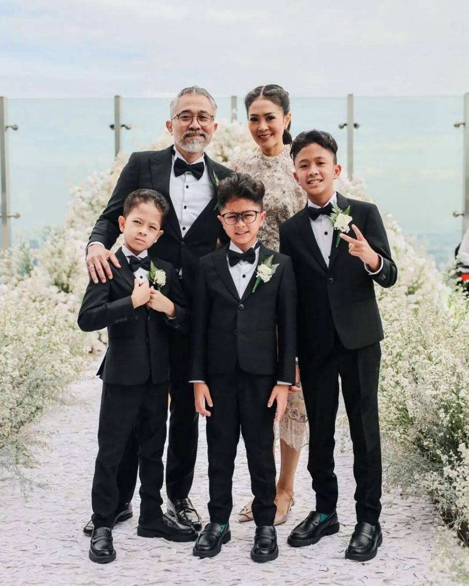 Lukman Sardi dan keluarga (instagram.com/lukmansrd)