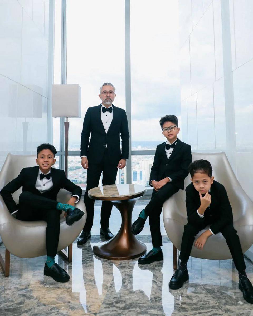 Lukman Sardi dan keluarga (instagram.com/lukmansrd)