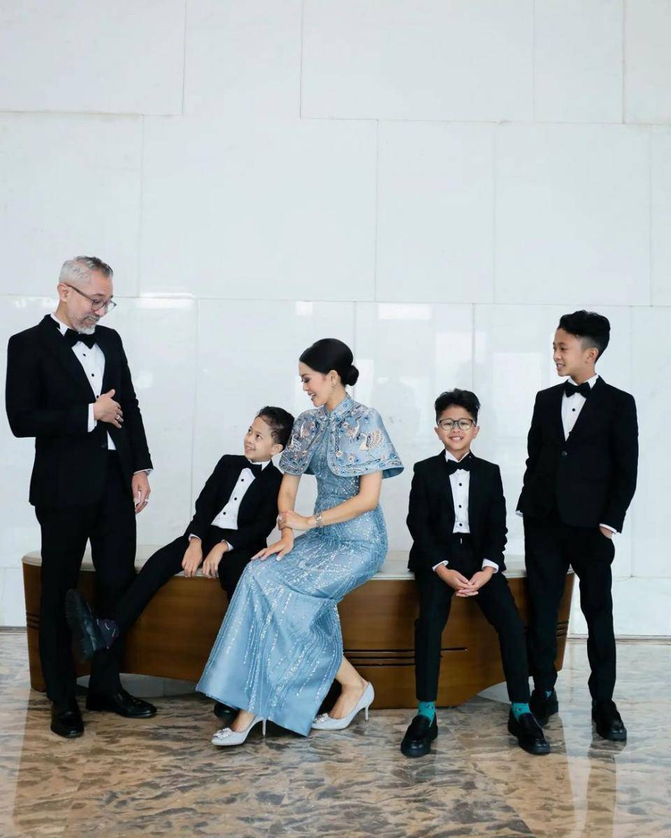 Lukman Sardi dan keluarga (instagram.com/lukmansrd)