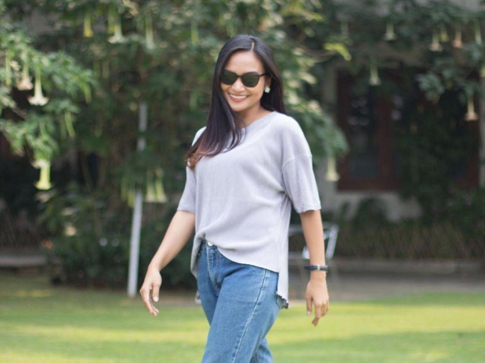 10 Potret Mariana Putri, Aktris FTV yang Pernah Jadi Sales Mobil