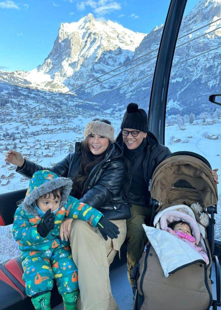 momen liburan Arief Muhammad dan keluarga ke Swiss (instagram.com/tiarapangestika)