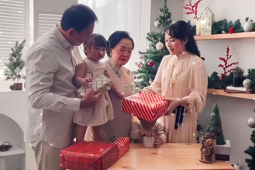 Keluarga Ahok dan Puput (instagram.com/victoria_makeupatelier)