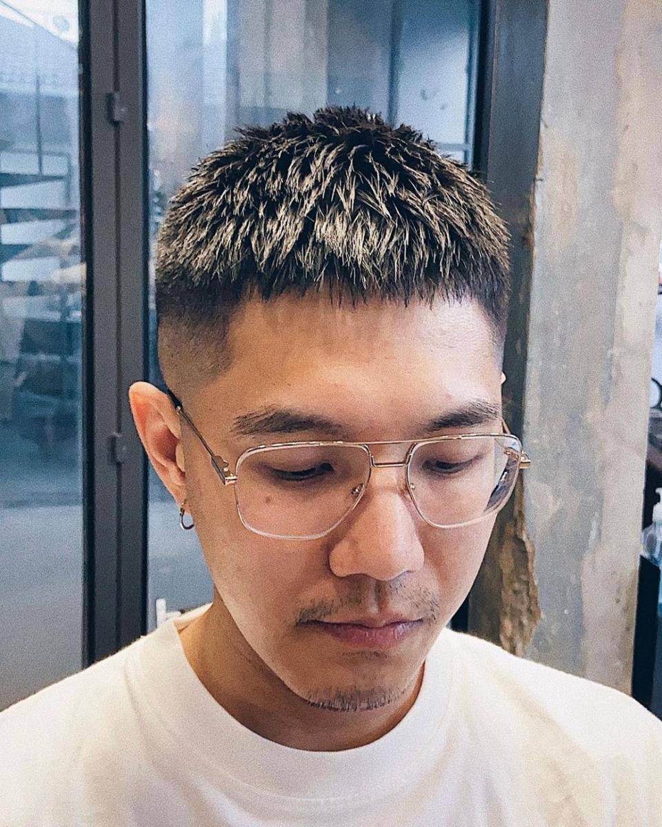 Ilustrasi gaya rambut Crew Cut (instagram.com/hairhousebyadamchan)