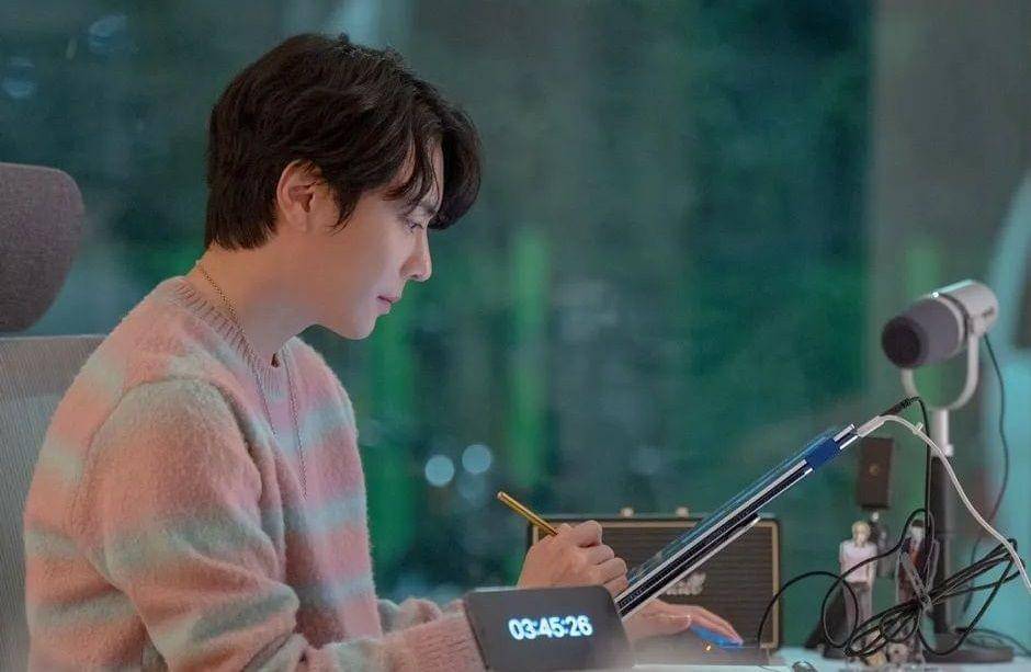 kreator manhwa Lookism (instagram.com/paktaejun)