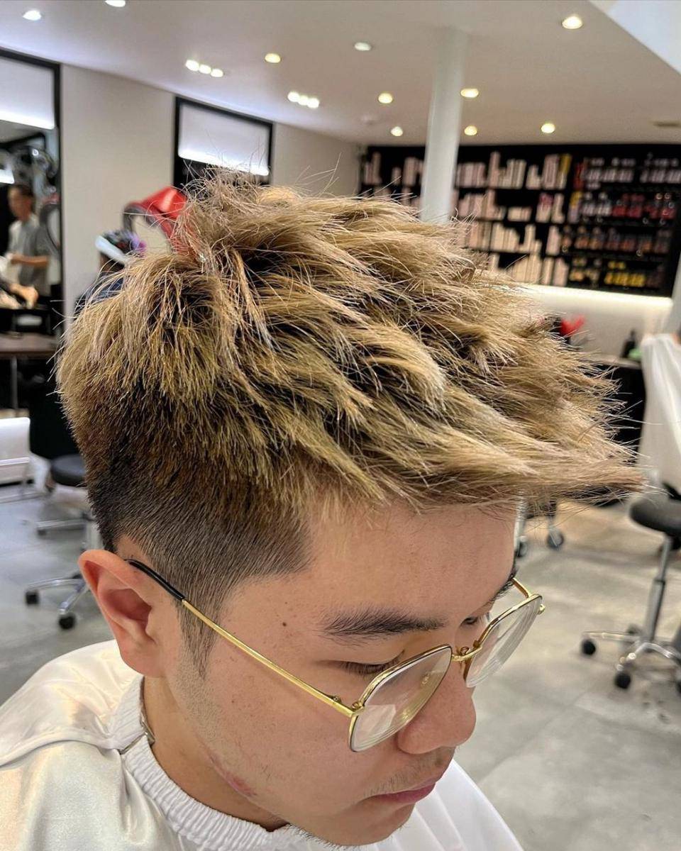 Ilustrasi gaya rambut Spiky (instagram.com/kennychan_k_c)
