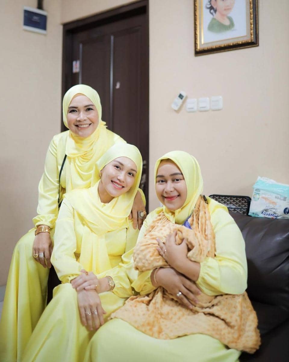 potret akikah Sumehra (instagram.com/mom_ayting92_)