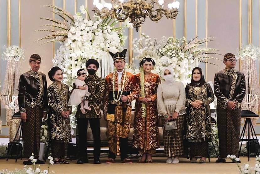 Atta, Aurel dan Ameena kondangan (instagram.com/attahalilintar)